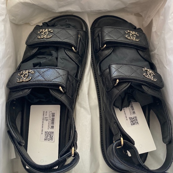 CHANEL Shoes - CHANEL Dad CC Logo calf skin leather Dad sandals